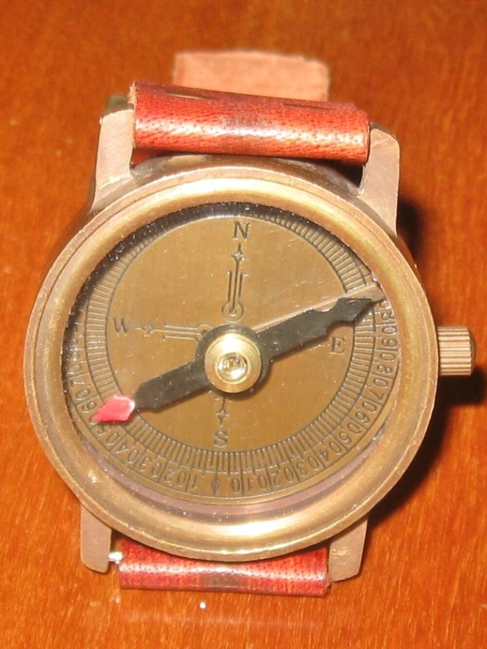 Compass Face Watch Brown Leather Strap w Stop Hold Lever Hiking Camping Tool